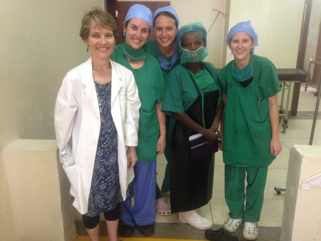 Interns visit Ugandan hospital